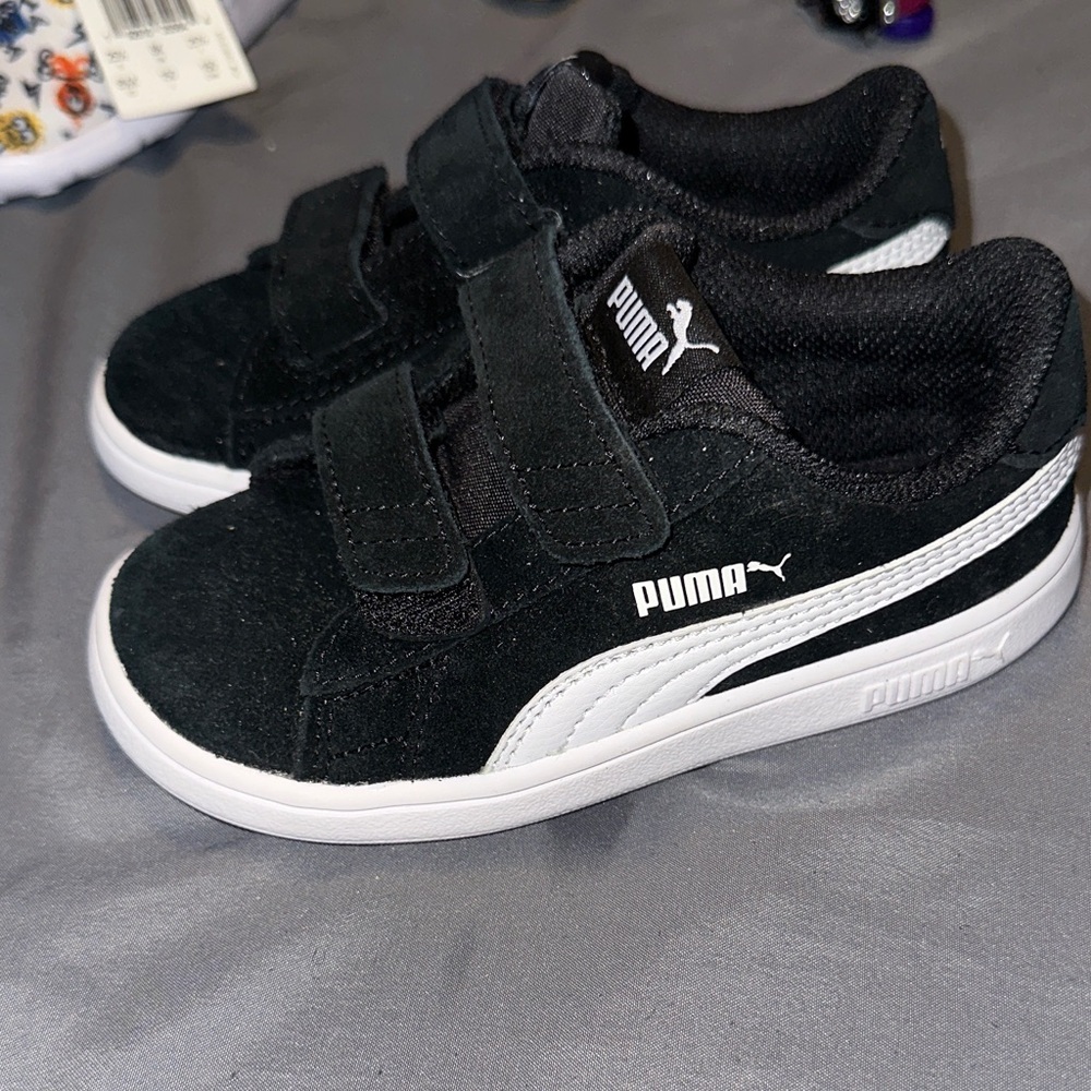 Puma Kids Black and White Velcro Sneakers
